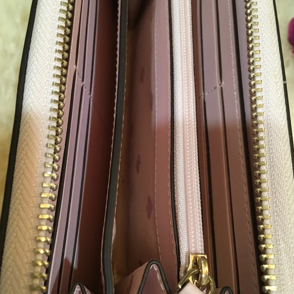 Kate spade Ziparound Wallet - Picture 9 of 12
